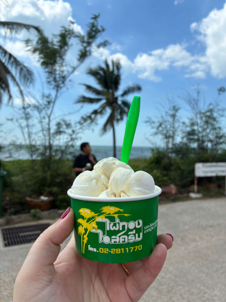 must try thai desserts