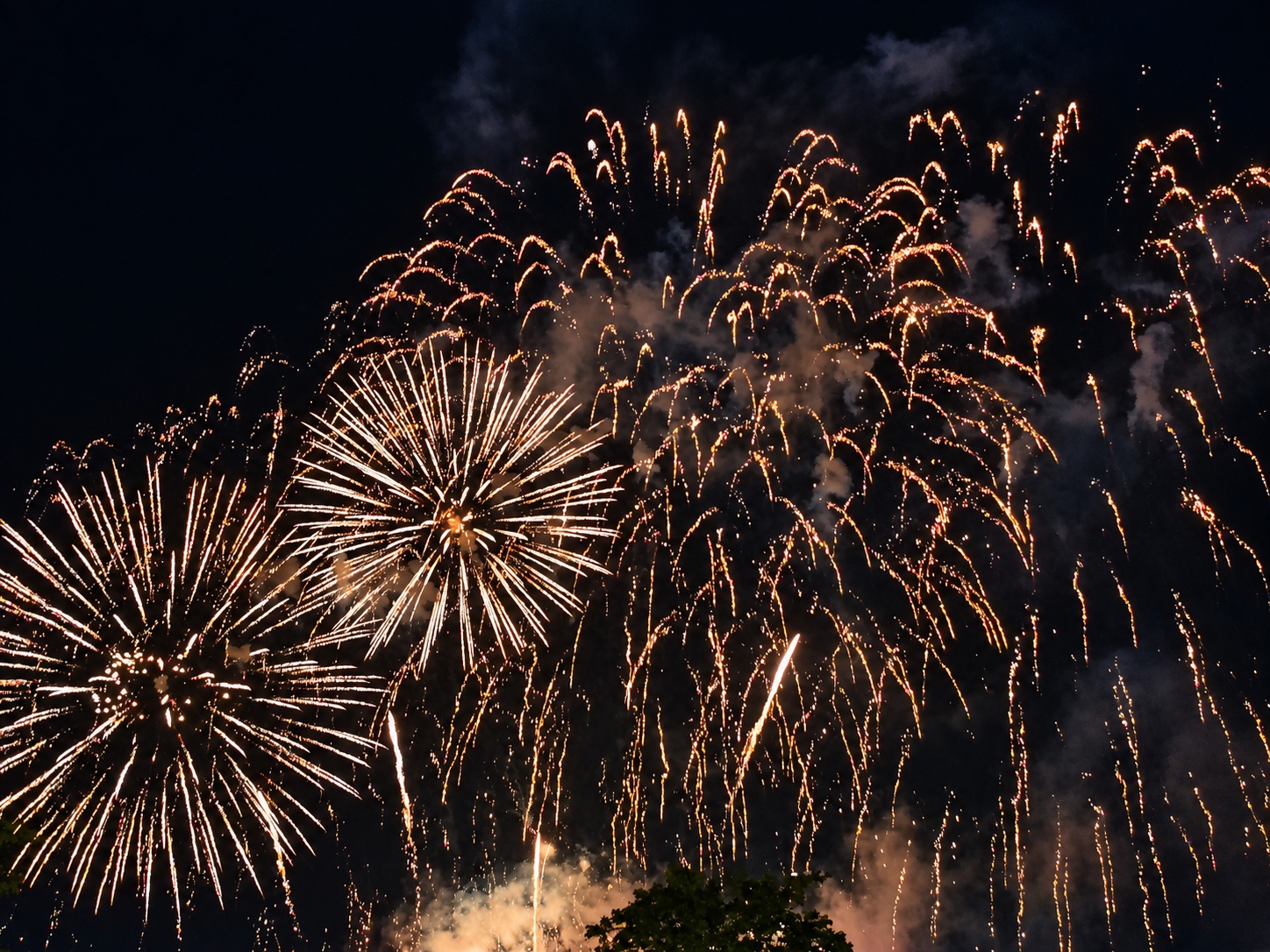 Golden fireworks from our Pattaya festival visit